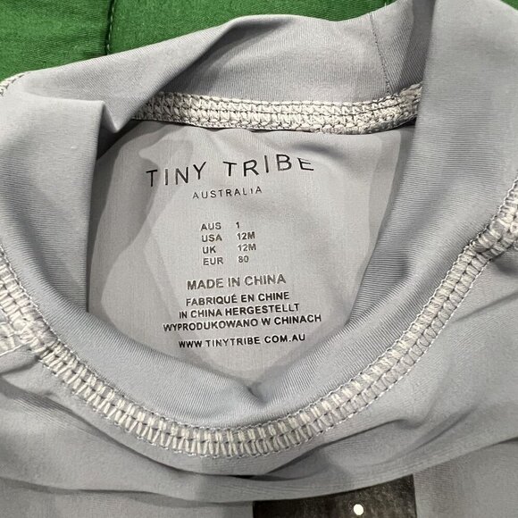 Tiny Tribe Australia 12M Gray Rash Guard - Picture 5 of 5